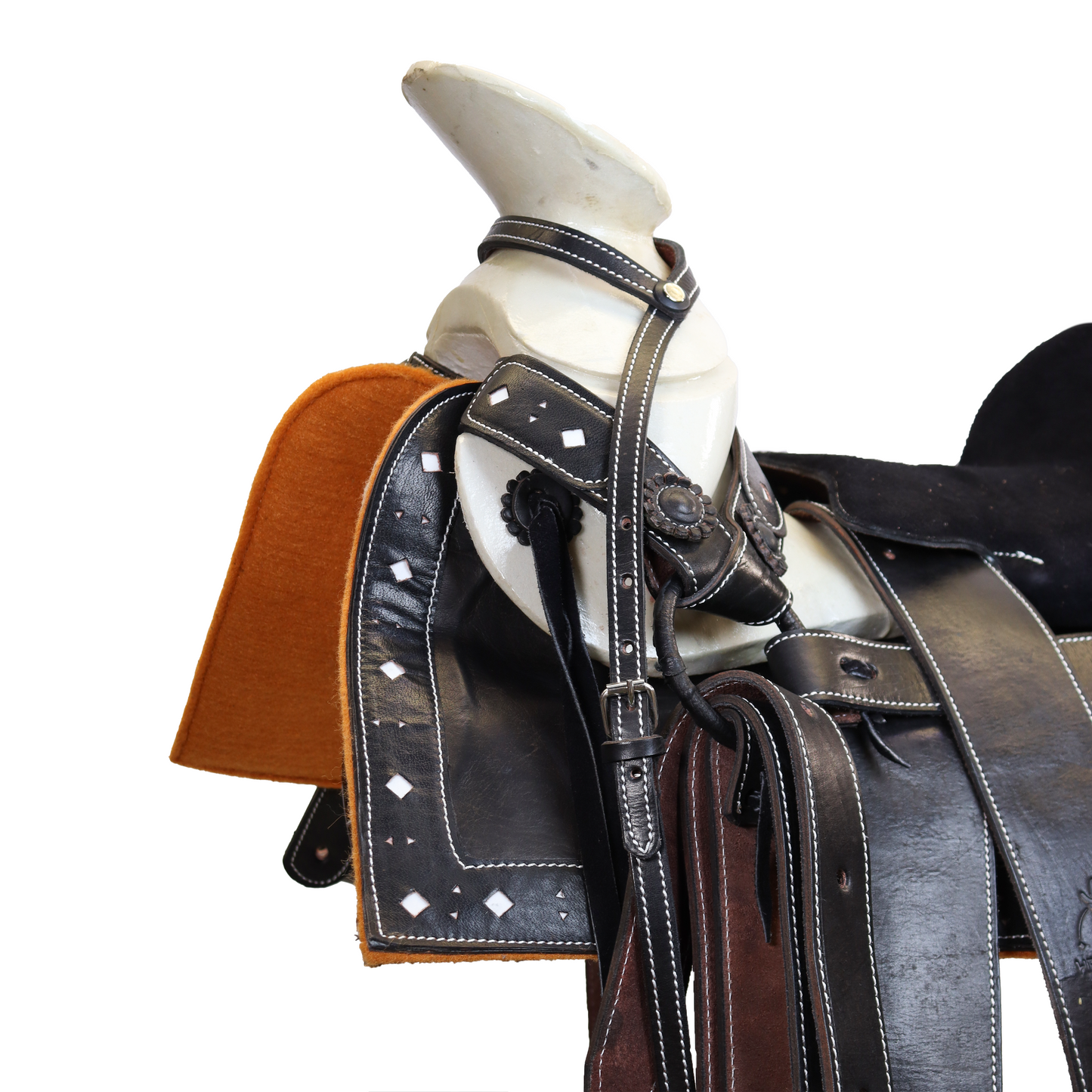 Montura Charra Cuadrada De Vaqueta Negra HW803