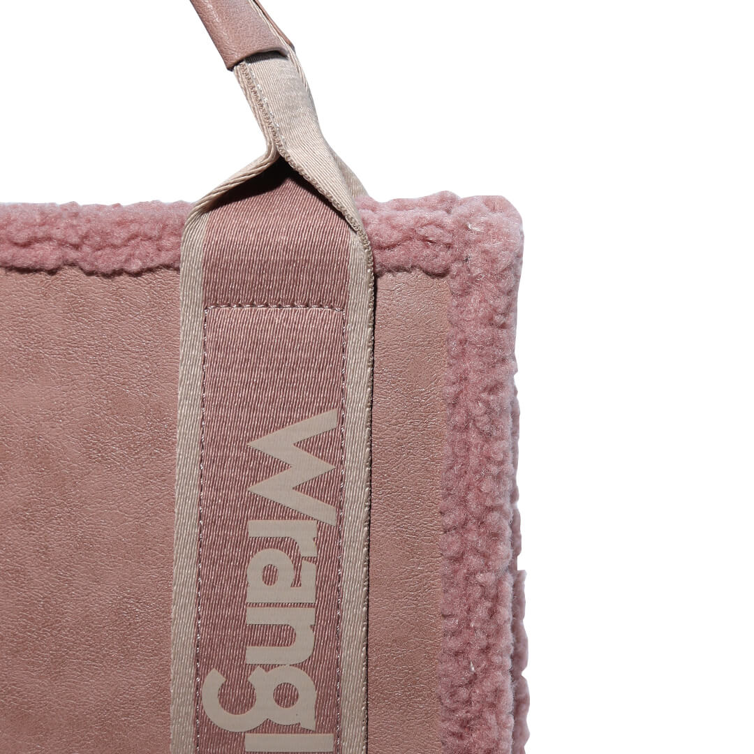 Bolsa de Mano Wrangler Rosa HW511